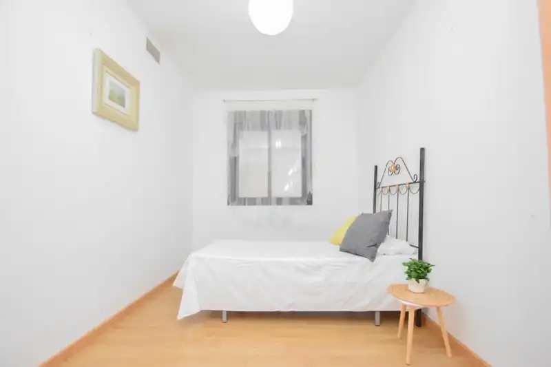 Habitación de Piso en venta en Atarfe con Aire acondicionado, Calefacción y Parquet