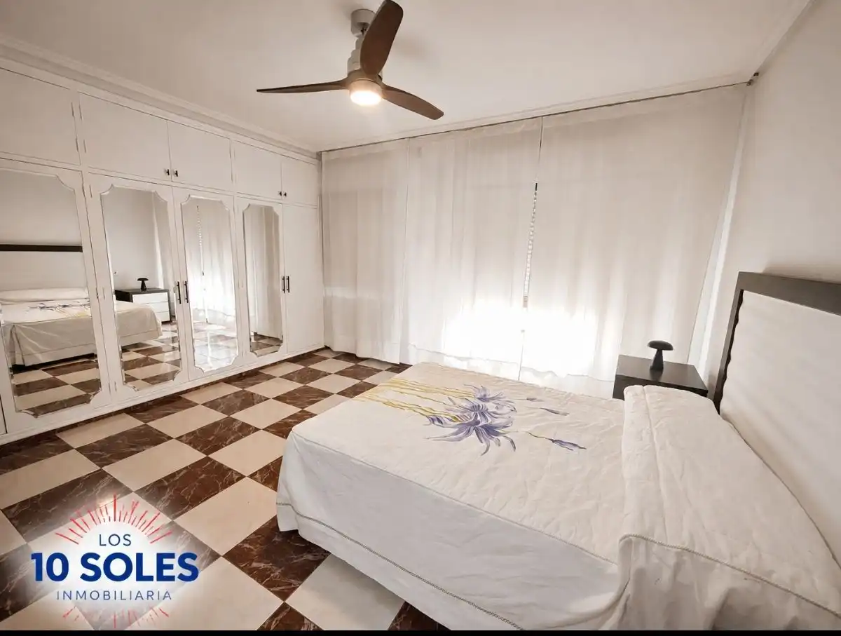 Bedroom of Flat for rent in Orihuela  with Furnished