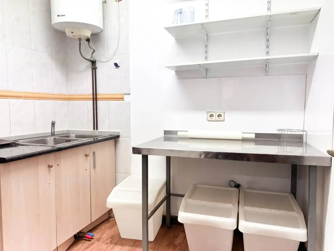 Cuina de Local en venda en Mieres (Asturias) amb Alarma