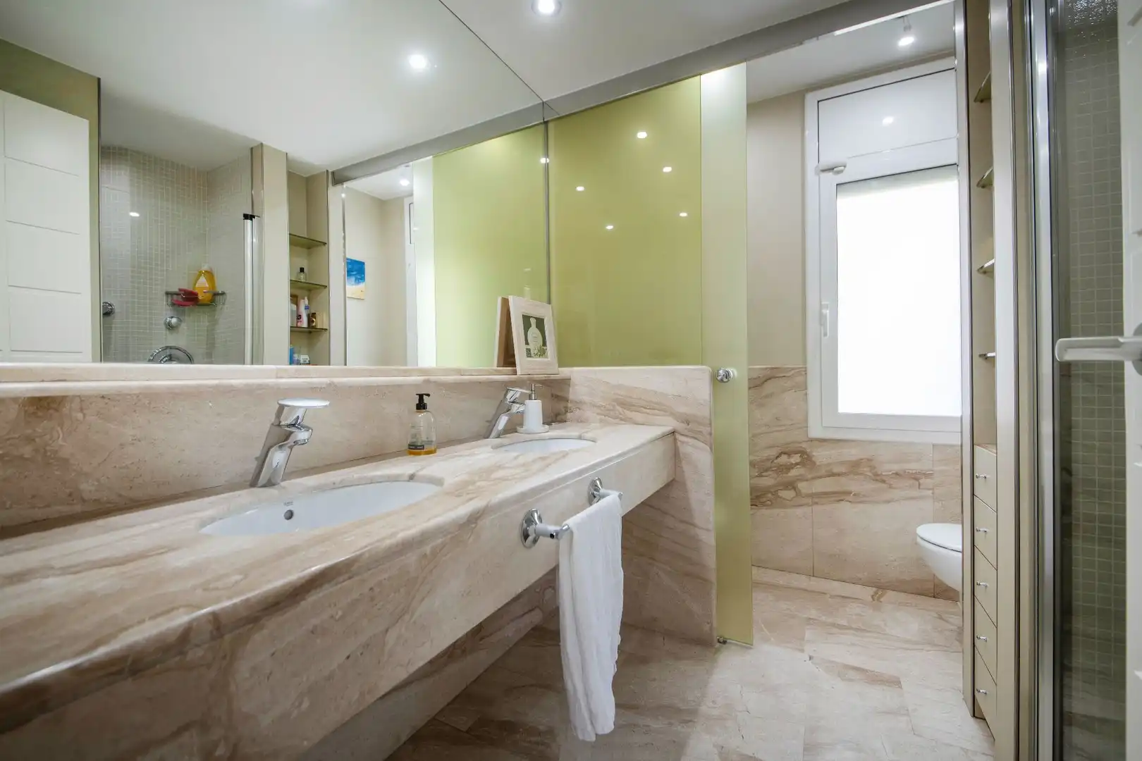 Baño de Casa o chalet en venta en Alella con Aire acondicionado, Calefacción y Jardín privado