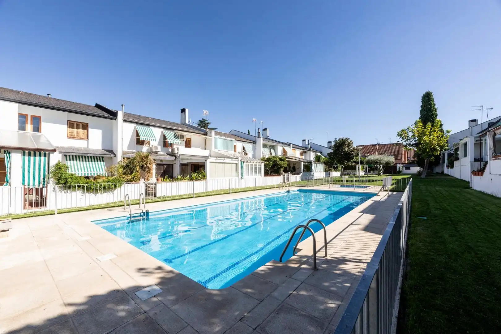 Adossat amb piscina en venda a Avenida Europa, imagen 49