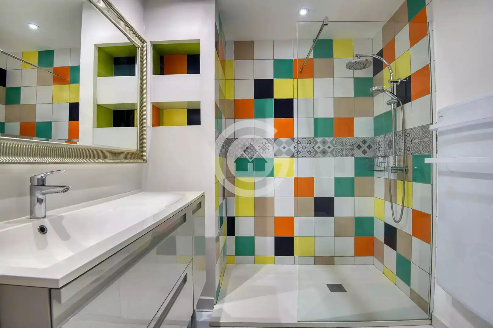 Baño de Piso en venta en Palamós con Calefacción y Balcón