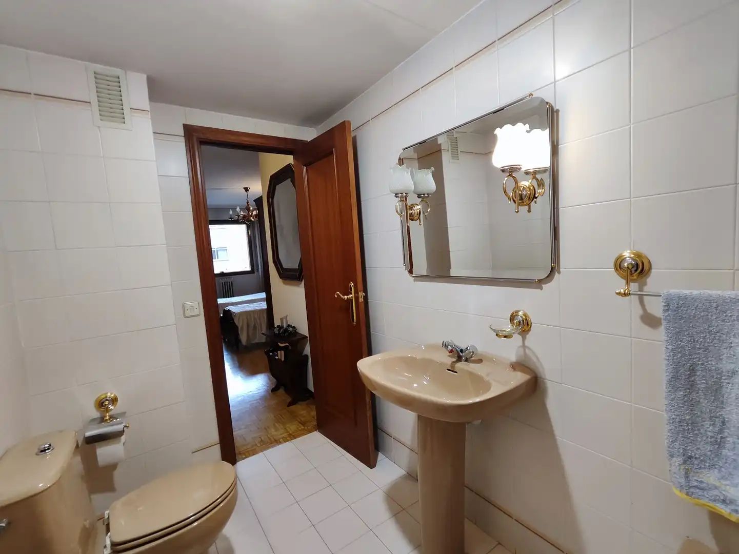 Baño de Piso en venta en  Logroño con Calefacción, Parquet y Terraza