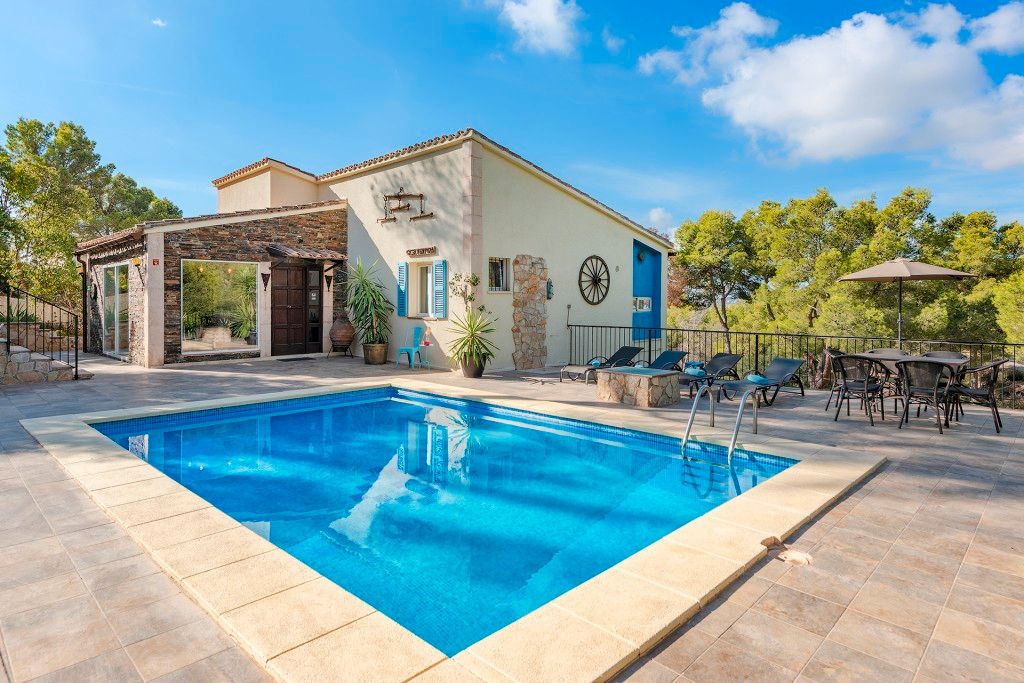 Piscina de Casa o xalet en venda en Calvià amb Aire condicionat, Jardí privat i Terrassa