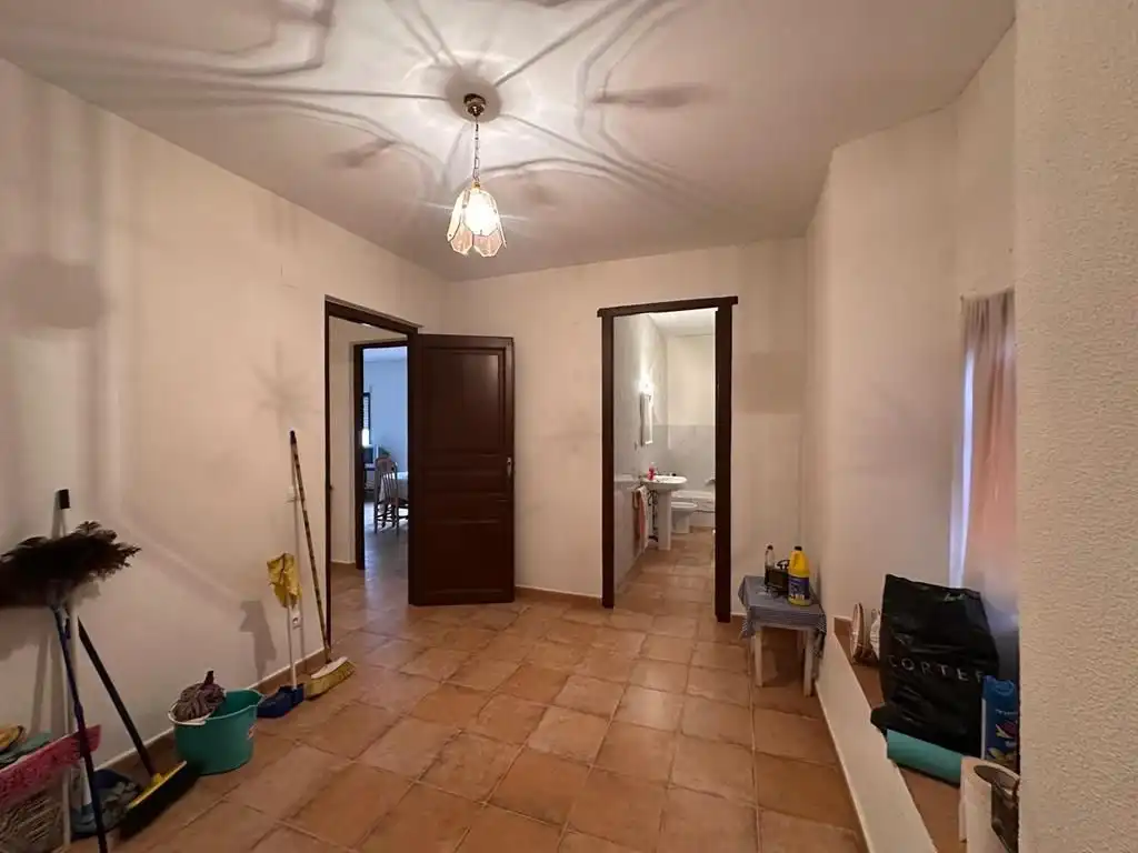 Edificio en venta en Sisante