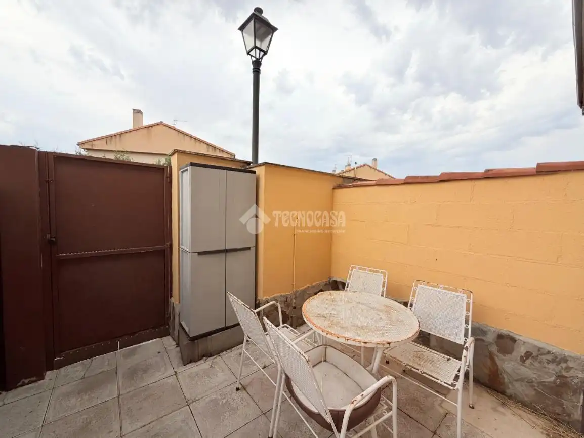 Terraza de Casa adosada en venta en Hontanares de Eresma con Calefacción