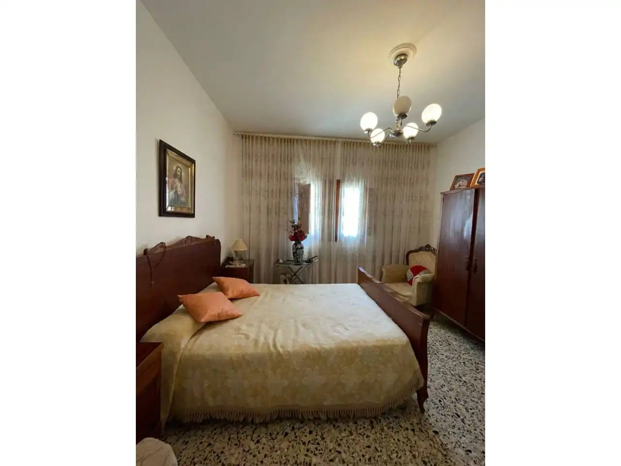Houses for sale in Calle Covadonga, 93, Los Quintana - Piso Firme