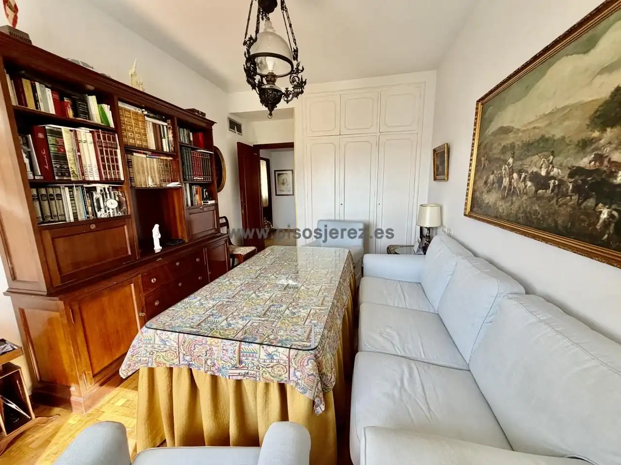 Sala d'estar de Pis en venda en Avenida - Divina Pastora - Plaza de Toros