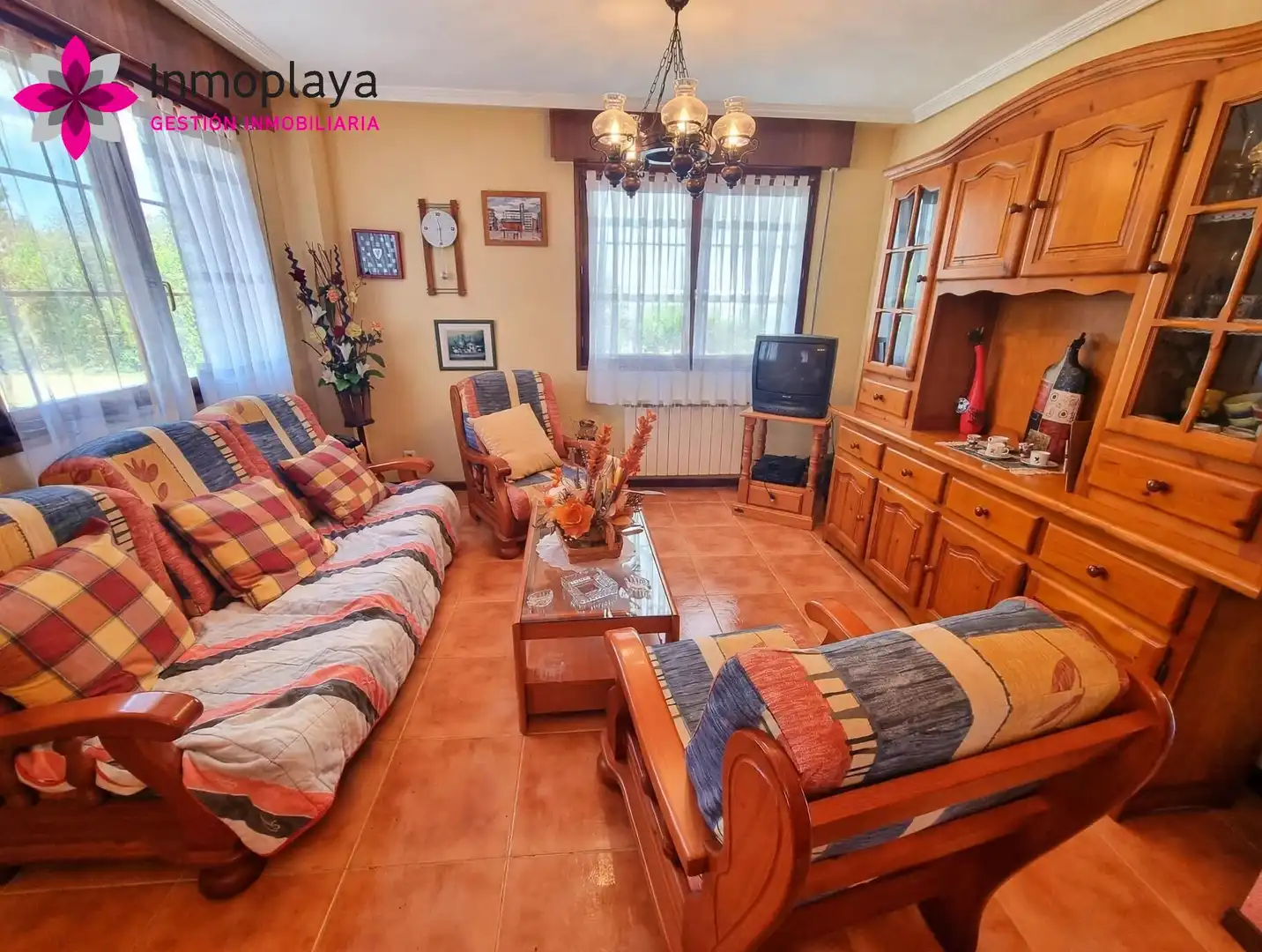 Living room of Houses for sale in Argoños   with Heating, Private garden and Terrace