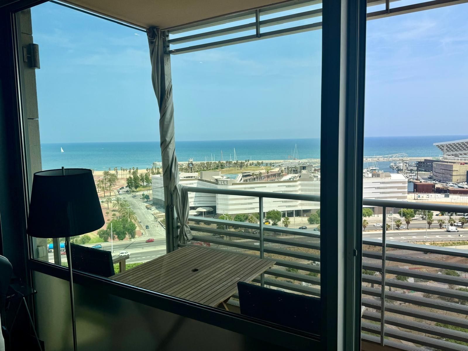 Exterior view of Flat for sale in Sant Adrià de Besòs  with Air Conditioner, Heating and Terrace