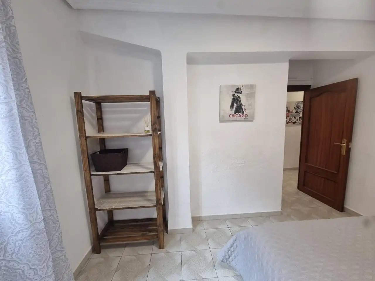 Flat for rent in Del Periodista Gil Sumbiela, Barrio de Benicalap