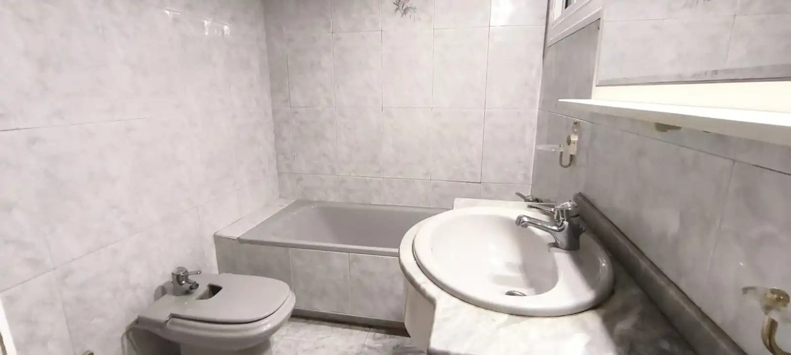 Baño de Piso en venta en El Prat de Llobregat con Balcón