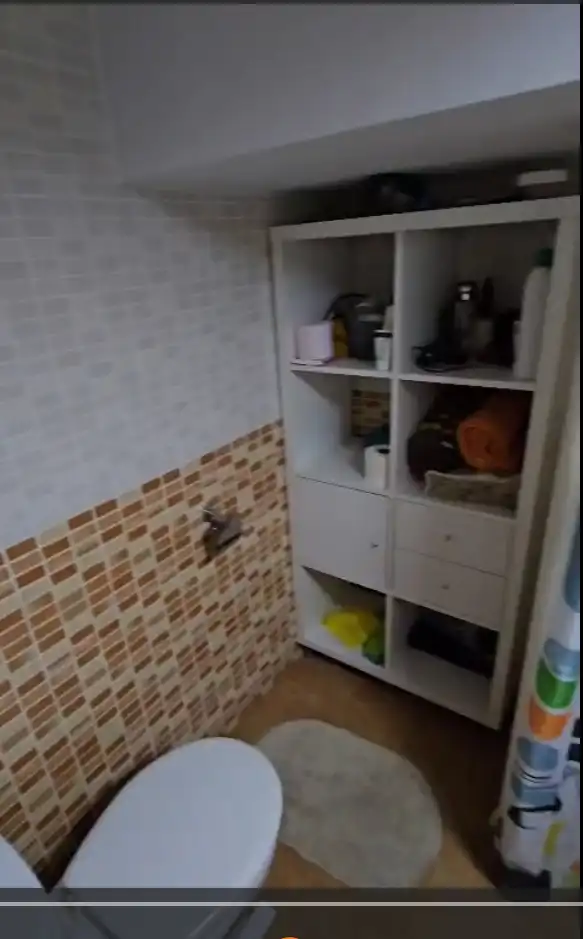 Badezimmer von Einfamilien-Reihenhaus zum Verkauf in Villafranca de Córdoba mit Klimaanlage, Möbliert und Ofen