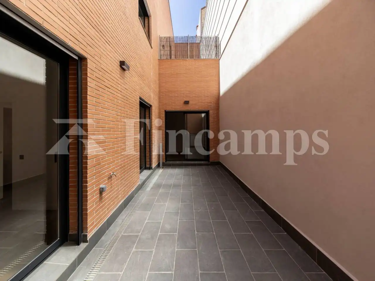 Terrace of Flat for rent in Sabadell  with Air Conditioner, Heating and Storage room