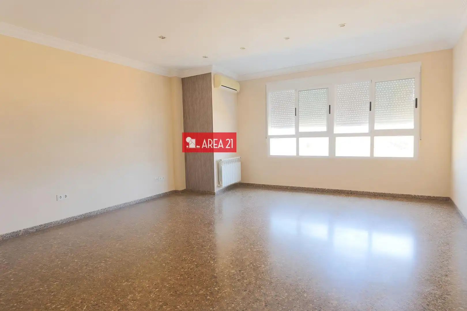 Wohnung mit Terrasse zum Verkauf in Núcleo Urbano, imagen 2