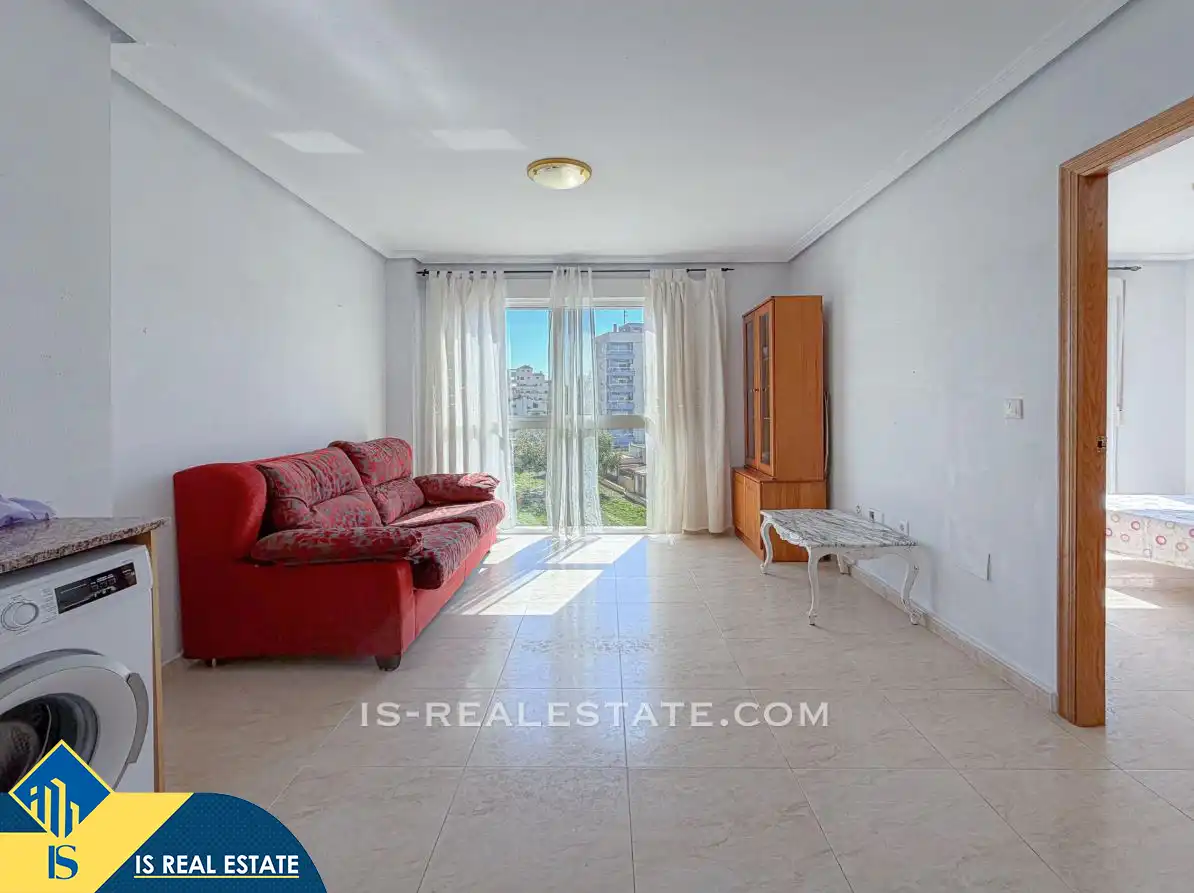 Sala d'estar de Apartament en venda en Torrevieja amb Calefacció, Moblat i Forn