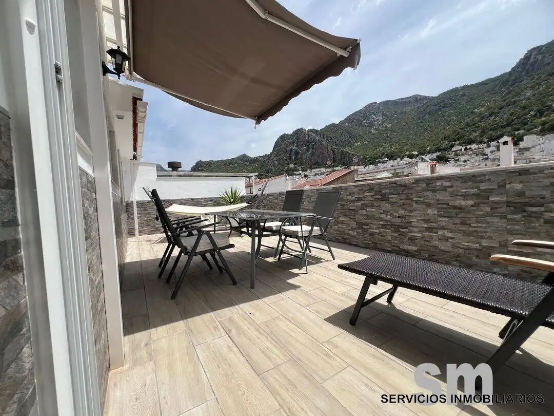 Terrace of Duplexes for sale in Ubrique  with Terrace