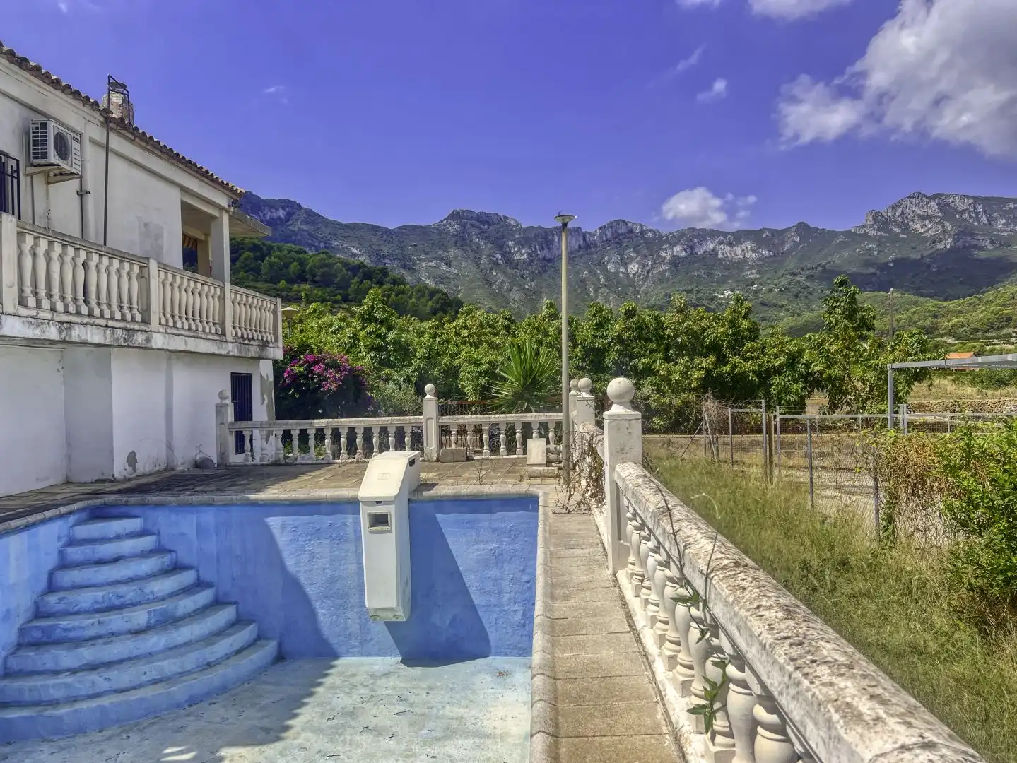 Piscina de Casa o chalet en venta en Llaurí con Aire acondicionado, Calefacción y Terraza