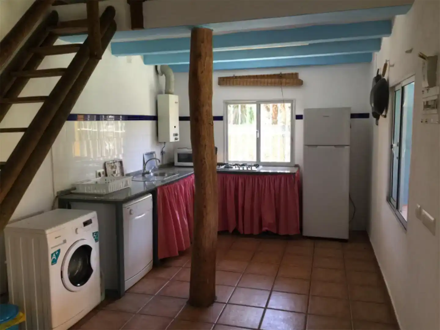 Kitchen of Houses for rent in Barbate  with Private garden, Storage room and Furnished