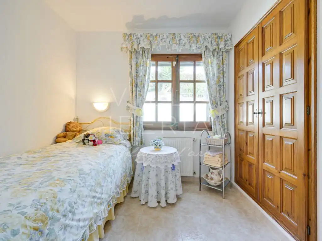 Habitación de Casa o chalet en venta en Calonge i Sant Antoni con Calefacción, Jardín privado y Piscina