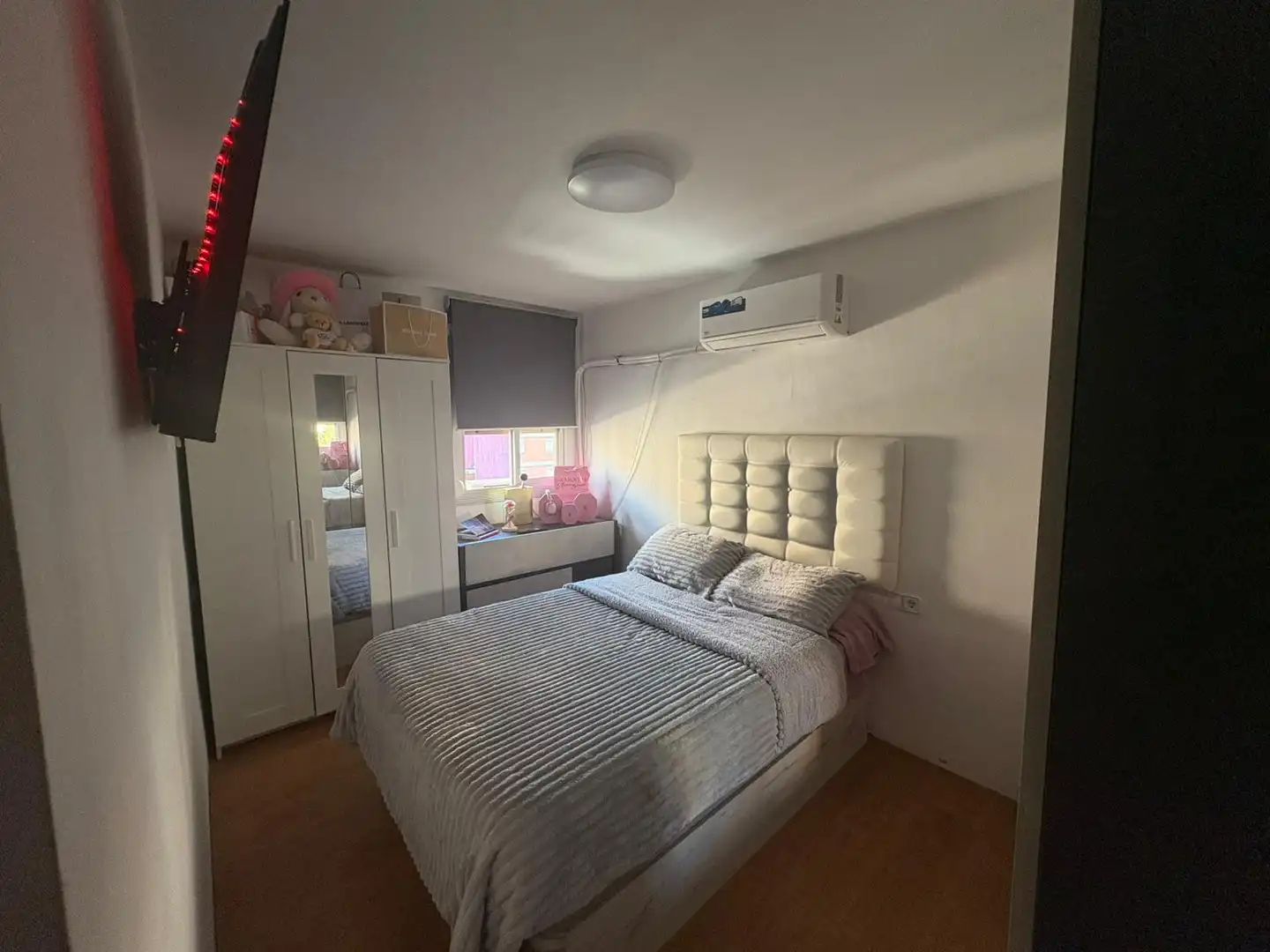 Bedroom of Flat for sale in Cornellà de Llobregat  with Air Conditioner and Parquet flooring