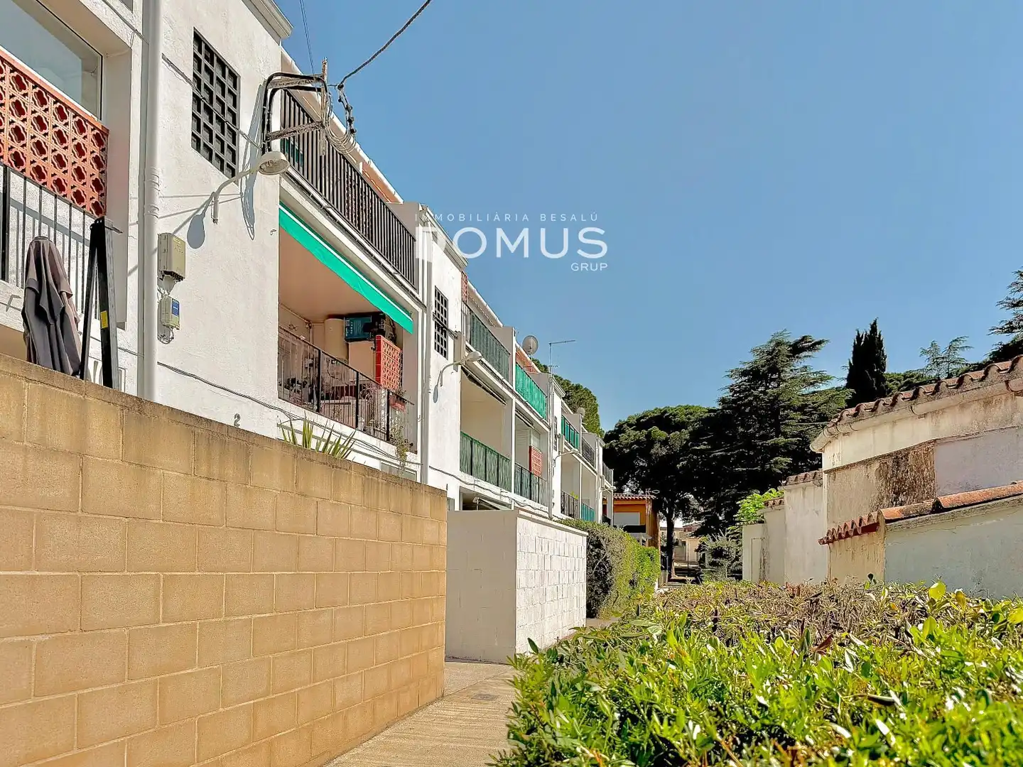Exterior view of Flat for sale in L'Escala  with Air Conditioner, Heating and Terrace