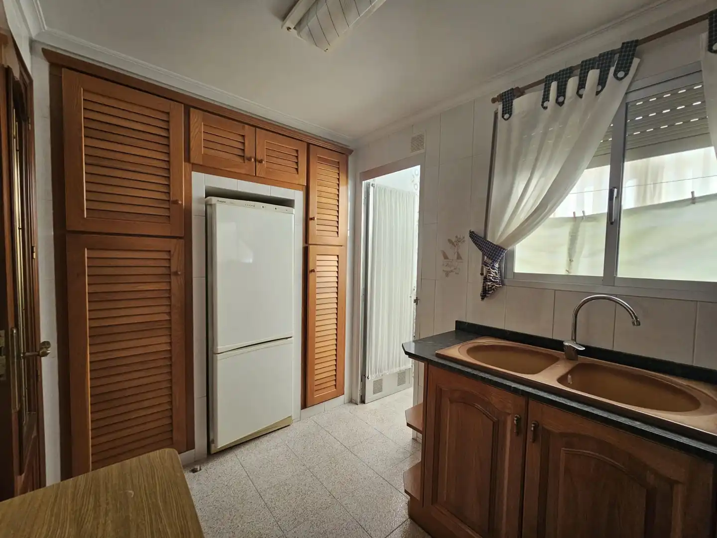 Küche von Wohnung zum Verkauf in Castellón de la Plana / Castelló de la Plana mit Heizung, Möbliert und Ofen