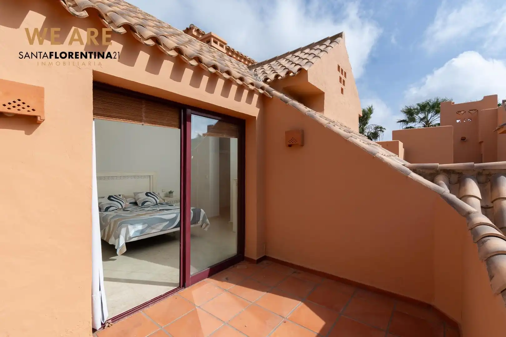 Vista exterior de Àtic en venda en Los Alcázares amb Aire condicionat, Jardí privat i Terrassa