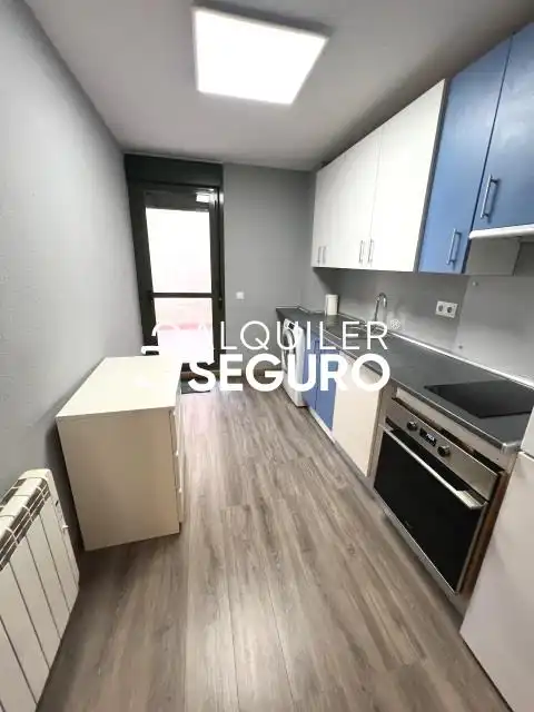 Kitchen of Flat for rent in Pinto  with Air Conditioner, Heating and Terrace