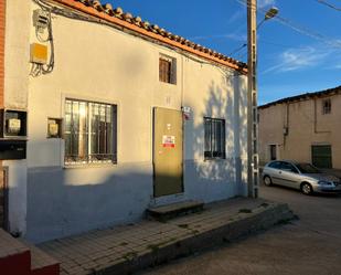 Exterior view of Single-family semi-detached for sale in Rueda  with Terrace