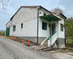 Vista exterior de Casa o xalet en venda en San Vicente de la Barquera