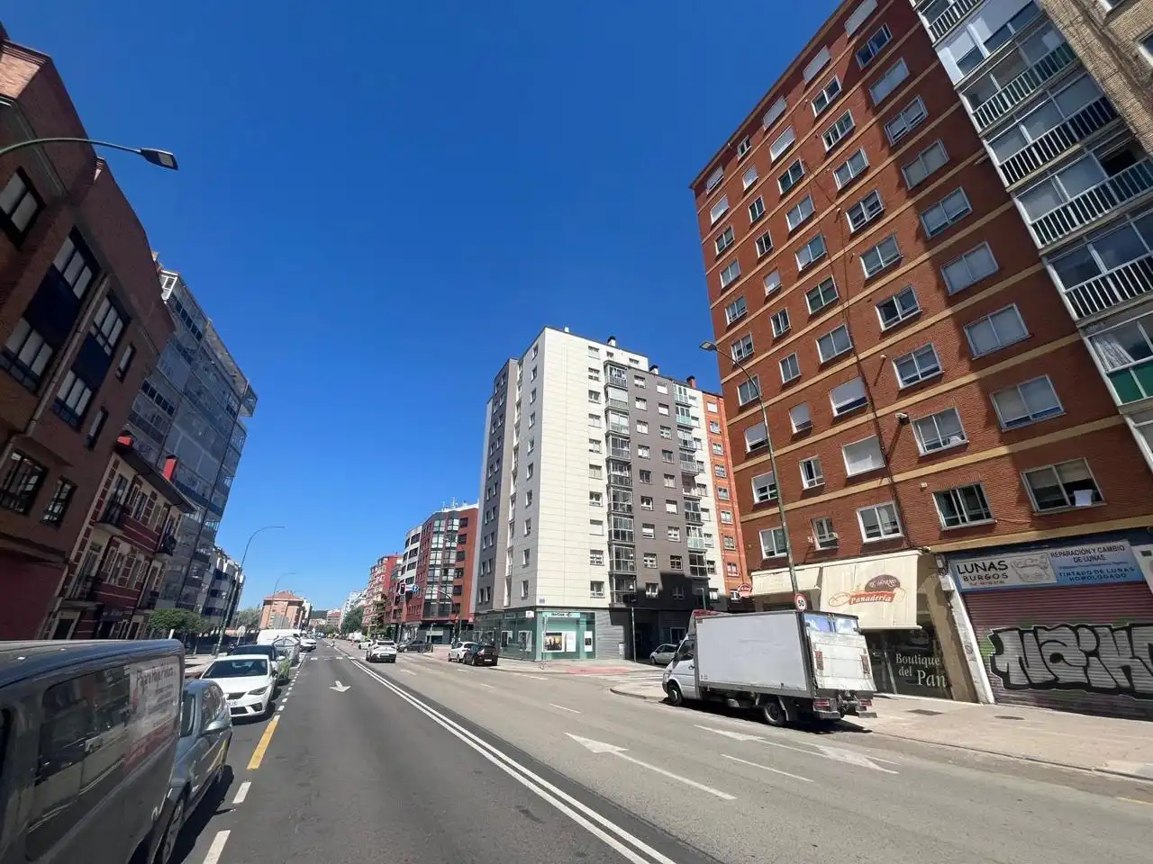 Vista exterior de Pis en venda en Burgos amb Calefacció i Moblat