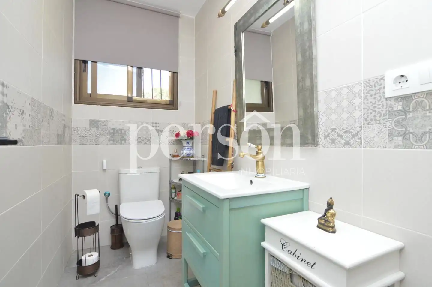 Baño de Casa o chalet en venta en Chiva con Aire acondicionado, Jardín privado y Terraza