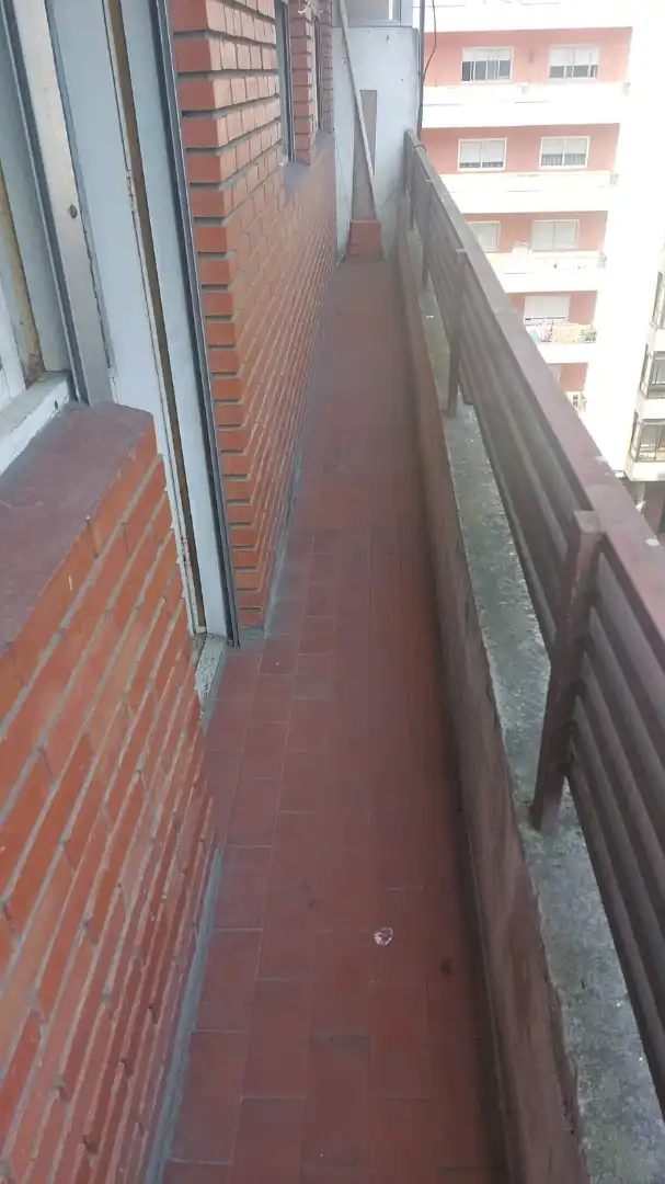 Piso de alquiler en Rúa do Conde de Torrecedeira, 81, Berbés - Peritos