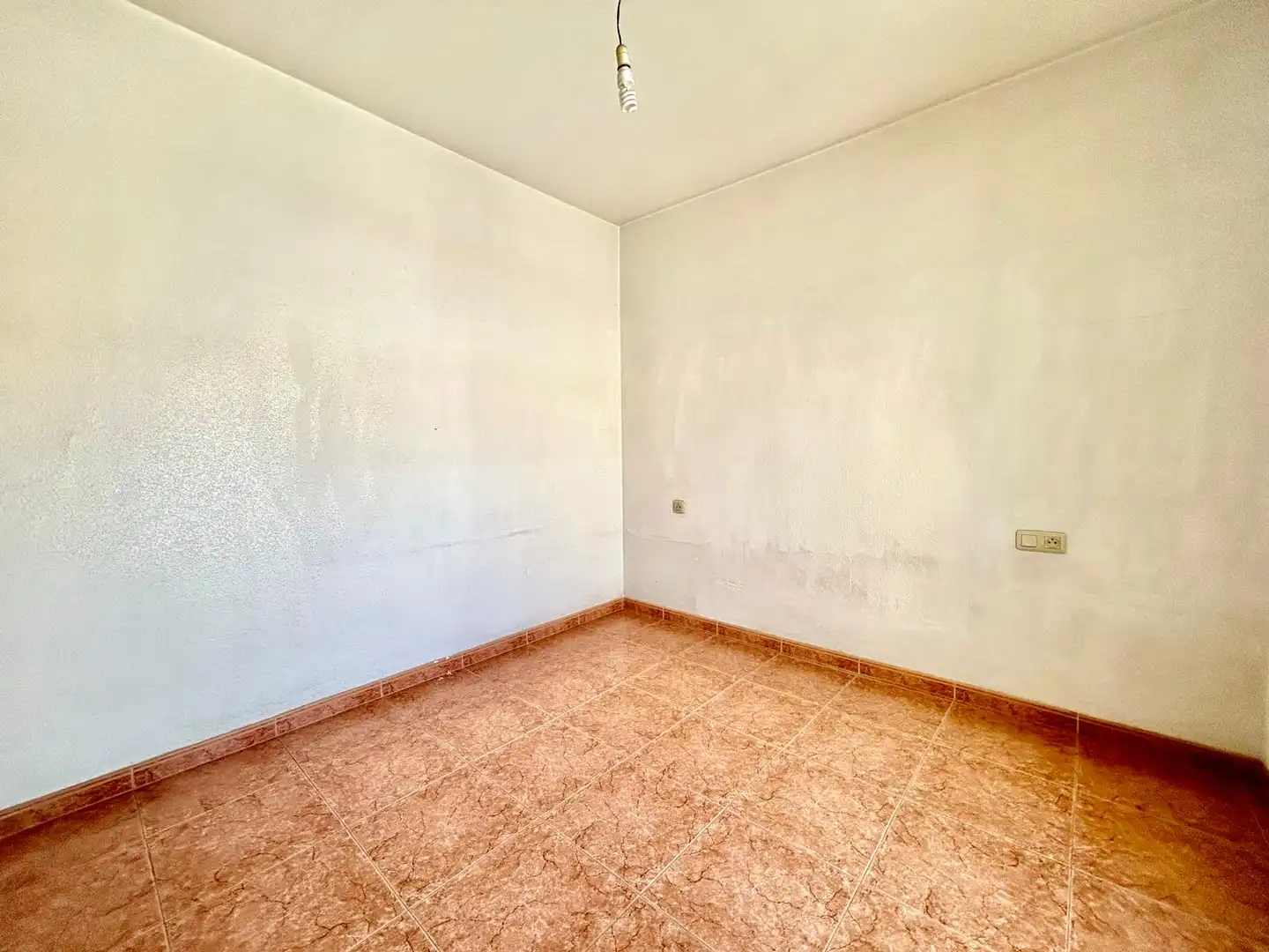 Habitación de Casa adosada en venta en Roquetas de Mar con Jardín privado, Terraza y Horno