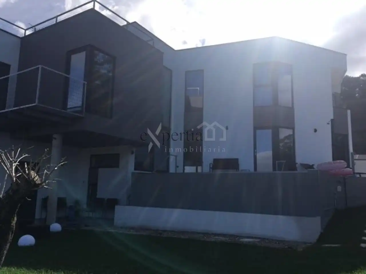 Houses for sale in Cea