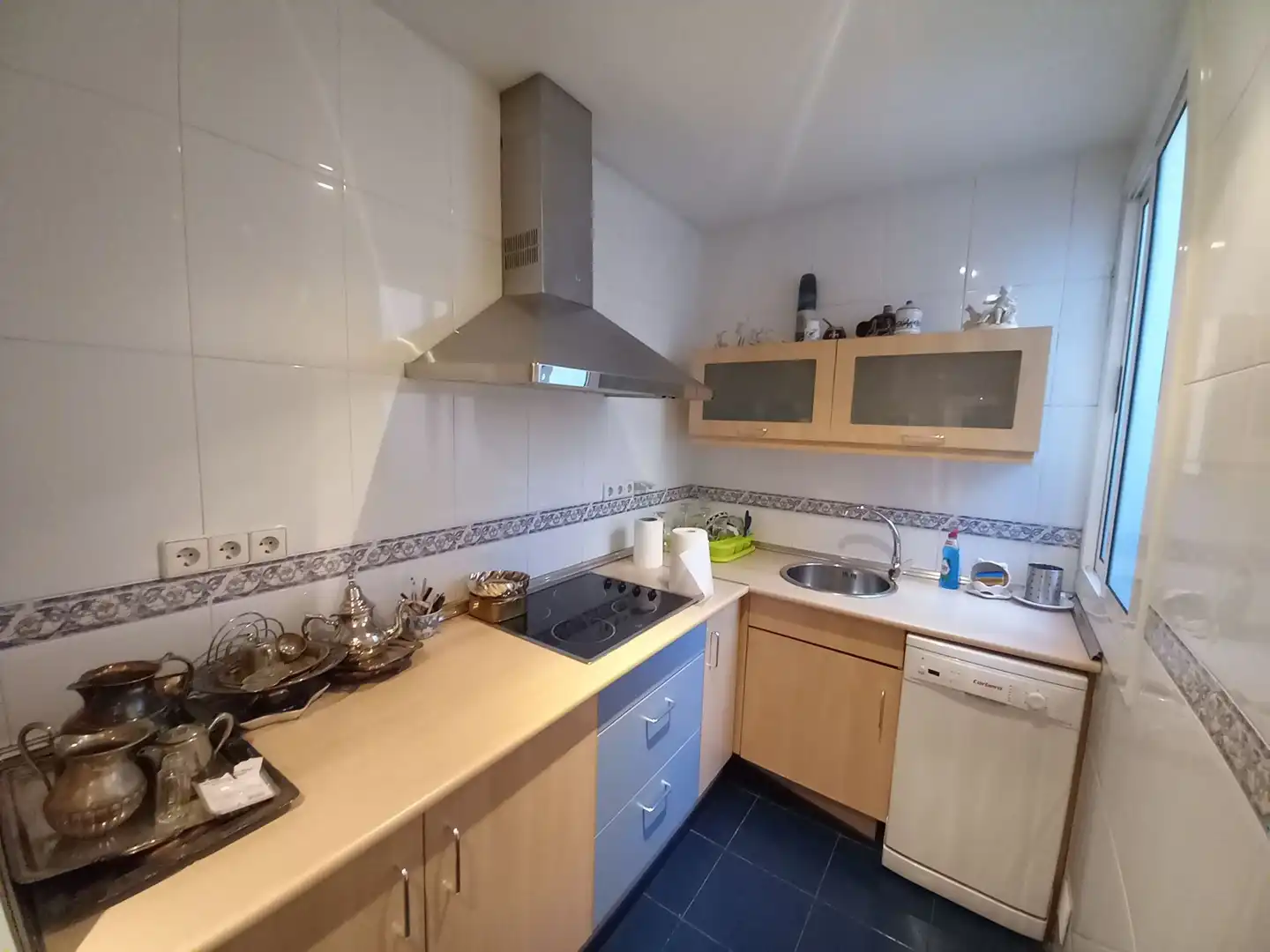 Kitchen of Study for sale in Barcelona  with Air Conditioner, Heating and Furnished