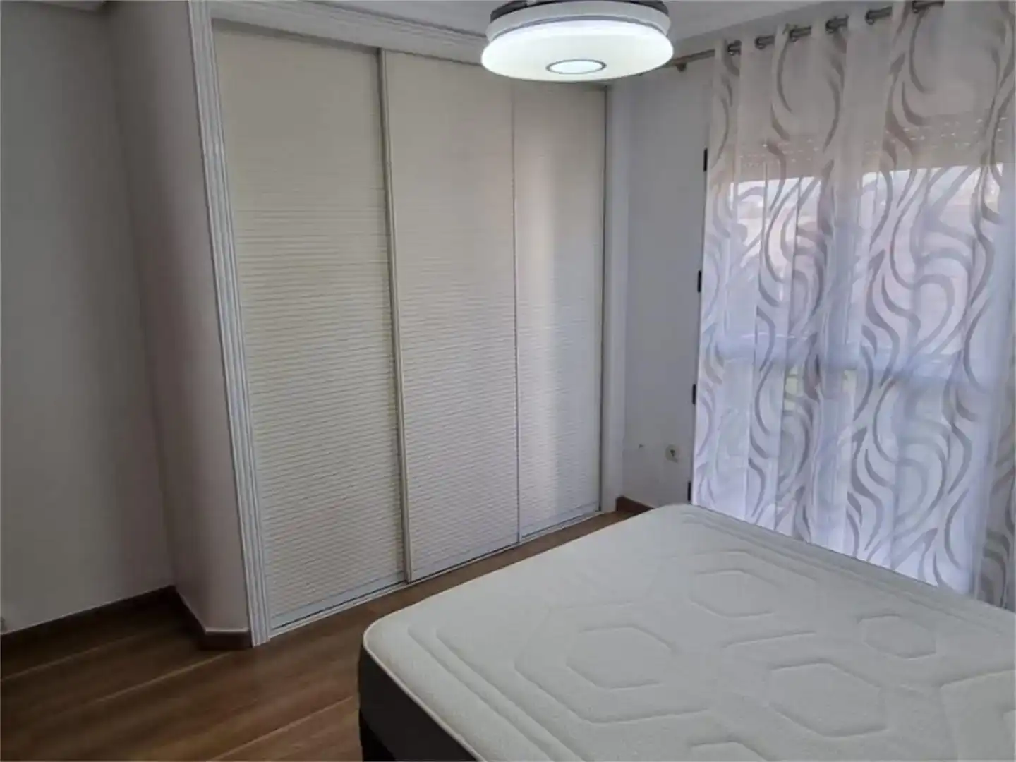Habitación de Piso en venta en Santa Clara de Avedillo con Aire acondicionado, Parquet y Trastero
