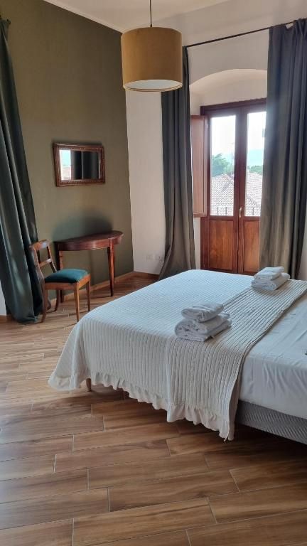 Dormitori de Pis de lloguer en Segovia Capital amb Moblat i Es permeten mascotes