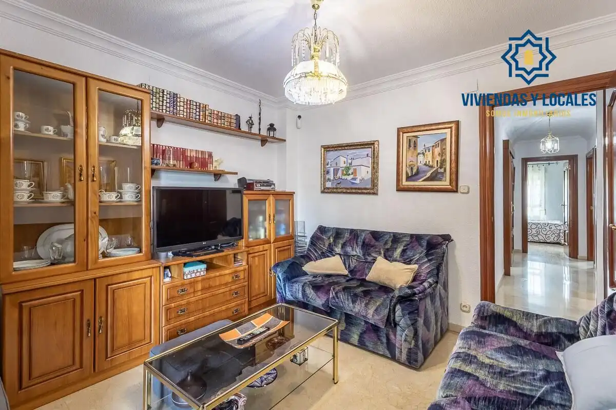 Piso con ascensor en venta en Calle ARQUITECTO JIMENEZ LACAL, imagen 15