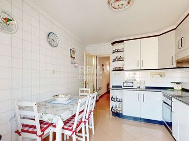 Flat with lift for sale in Avenida da Atlántida
