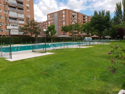 Swimming pool of Flat for sale in Fuenlabrada  with Terrace