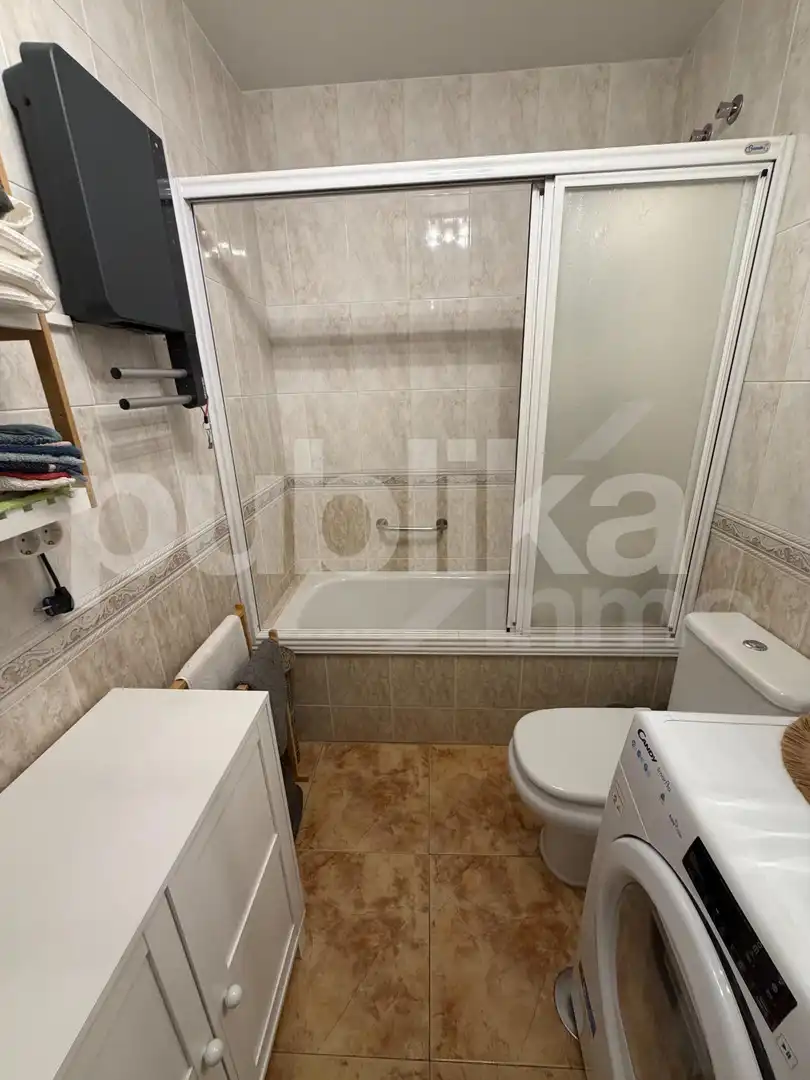 Bany de Pis en venda en Santa Pola amb Aire condicionat, Moblat i Balcó