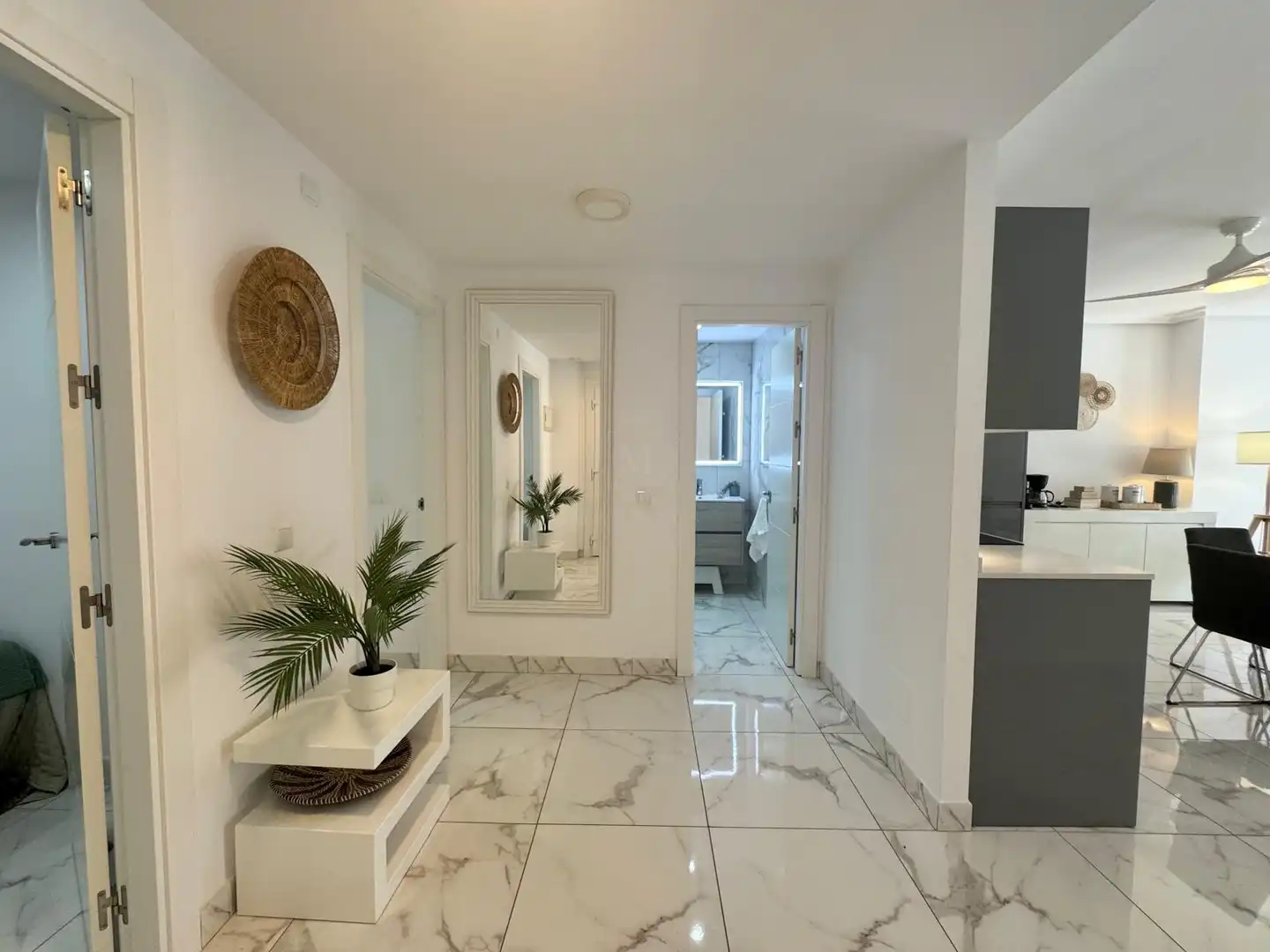 Apartamento en venta en Marbella con Aire acondicionado, Terraza y Piscina