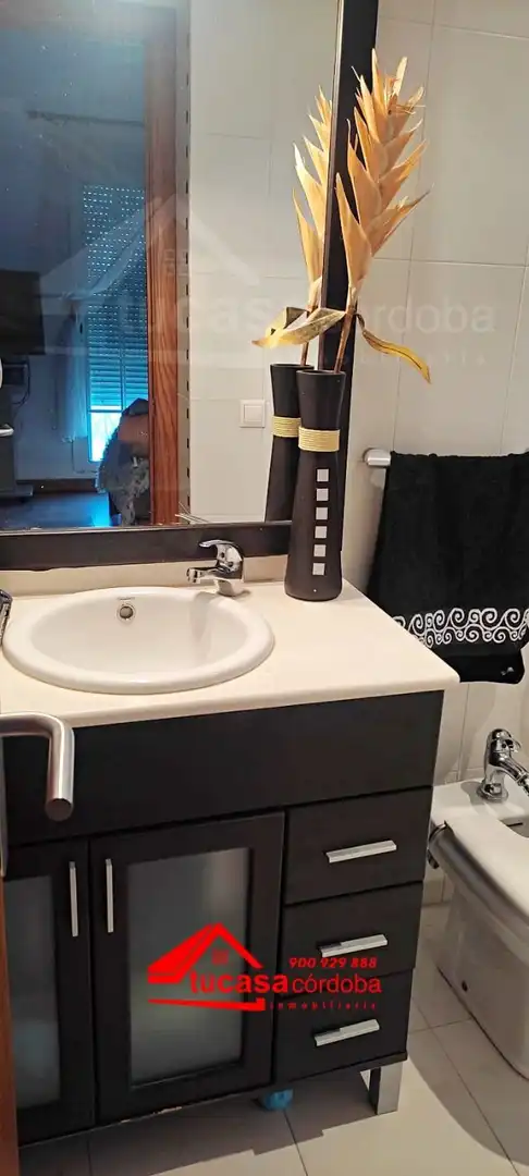 Bathroom of Houses for sale in El Carpio  with Heating and Terrace