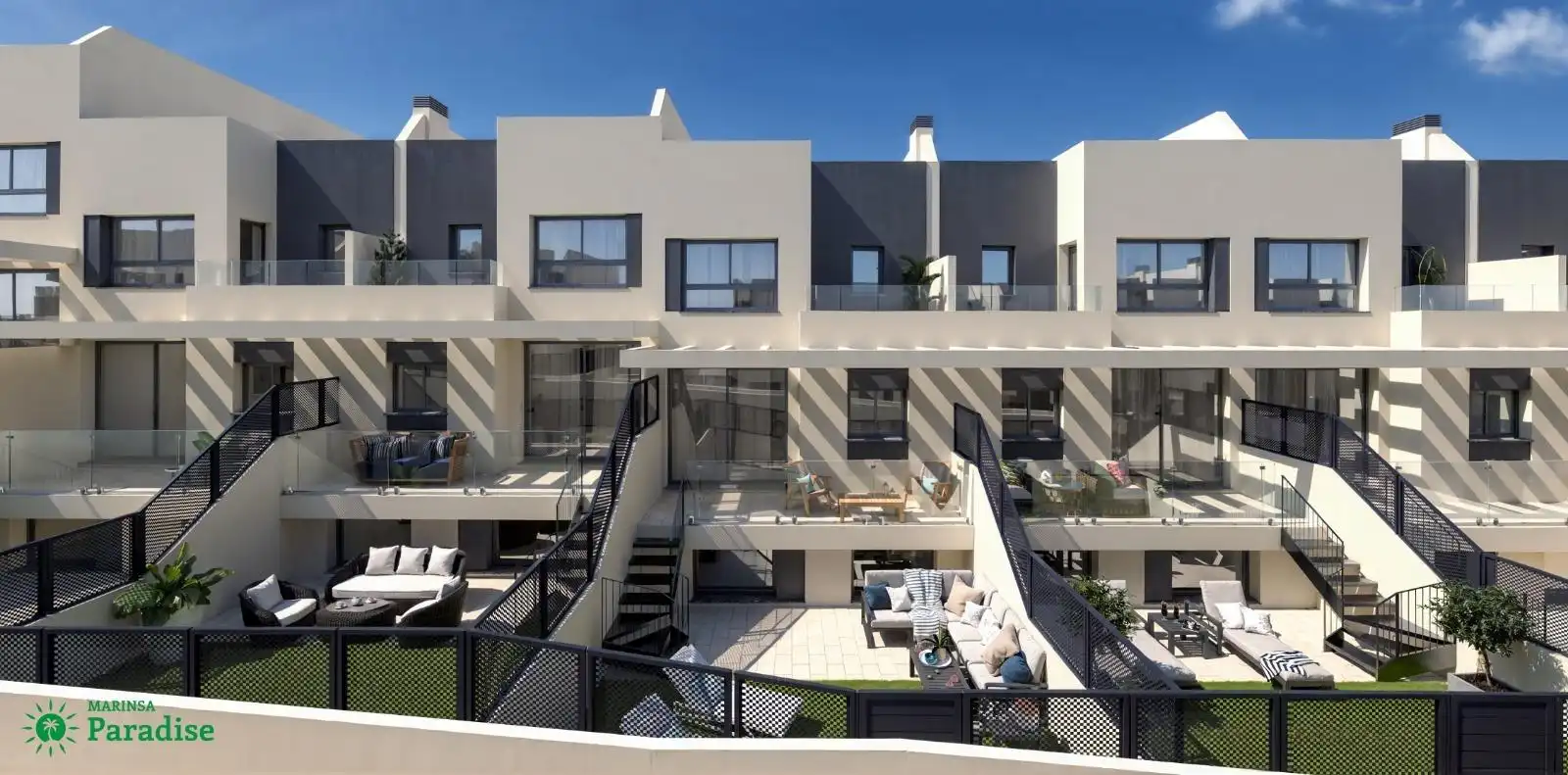 Vista exterior de Casa adosada en venta en Nerja