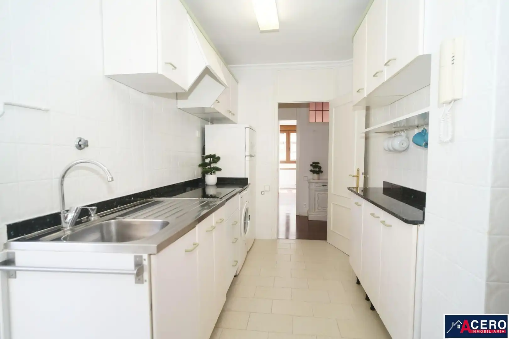Cocina de Piso en venta en Santander con Calefacción y Parquet