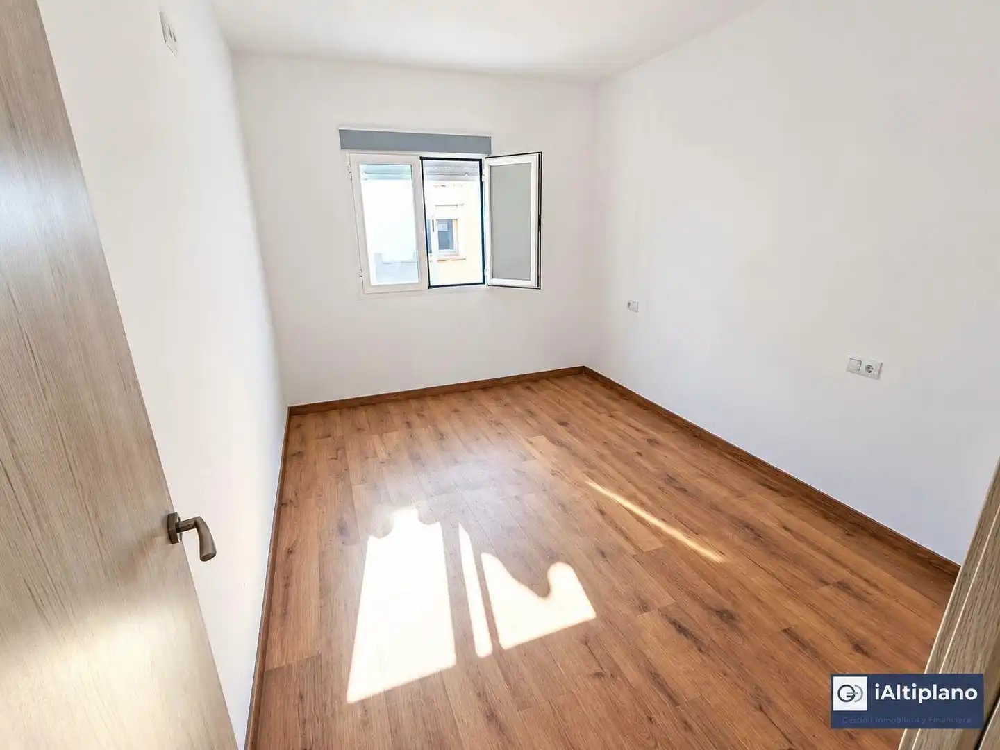 Piso con terraza en venta en Baza, imagen 17