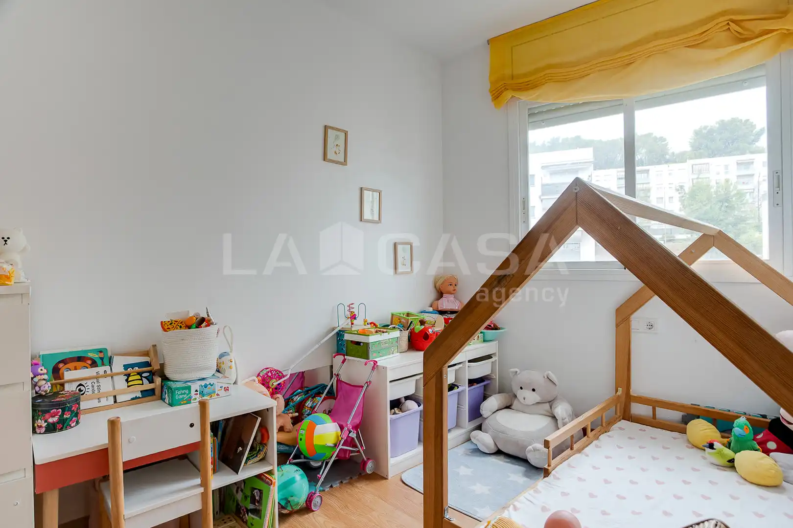 Habitación de Piso en venta en Can Tintorer - Can Tries
