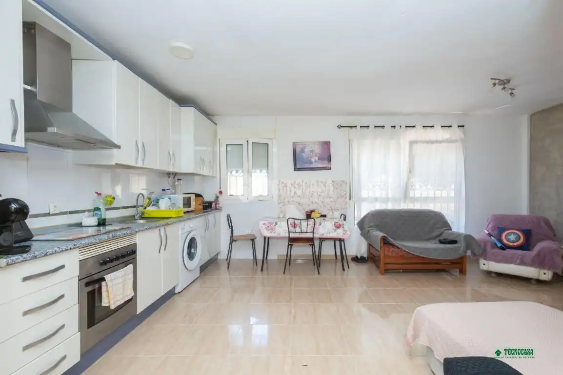 Habitación de Piso en venta en Almería con Aire acondicionado